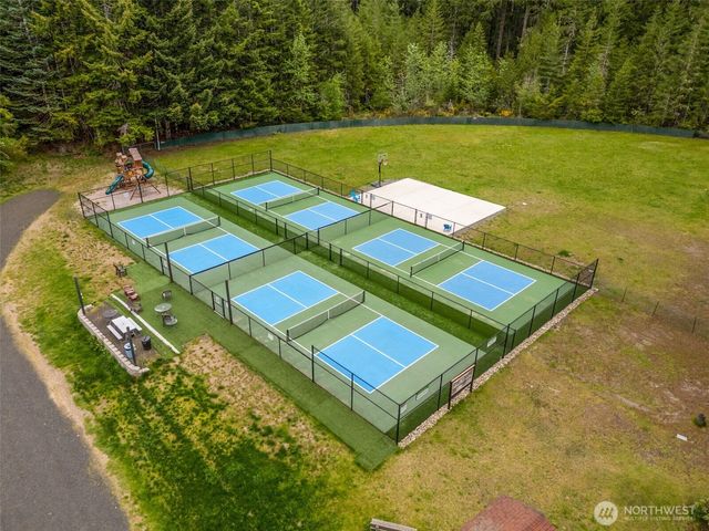 1210 E Mason Lake Drive S, Grapeview, WA 98546