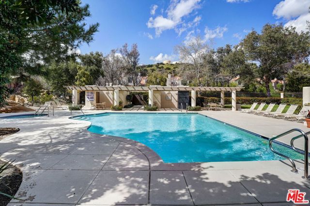22365 Golden Canyon Circle, Chatsworth (los Angeles), CA 91311