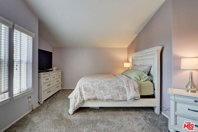 22365 Golden Canyon Circle, Chatsworth (los Angeles), CA 91311