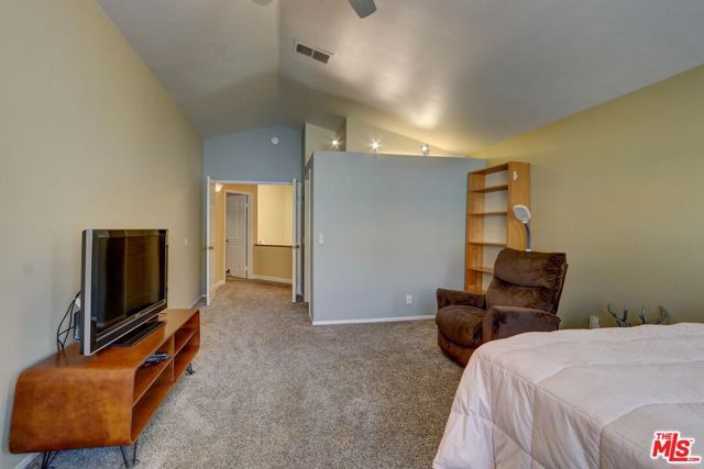 22365 Golden Canyon Circle, Chatsworth (los Angeles), CA 91311