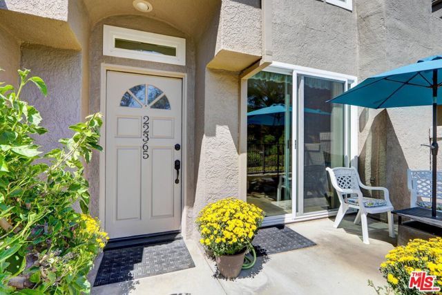 22365 Golden Canyon Circle, Chatsworth (los Angeles), CA 91311
