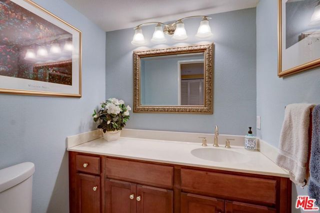 22365 Golden Canyon Circle, Chatsworth (los Angeles), CA 91311