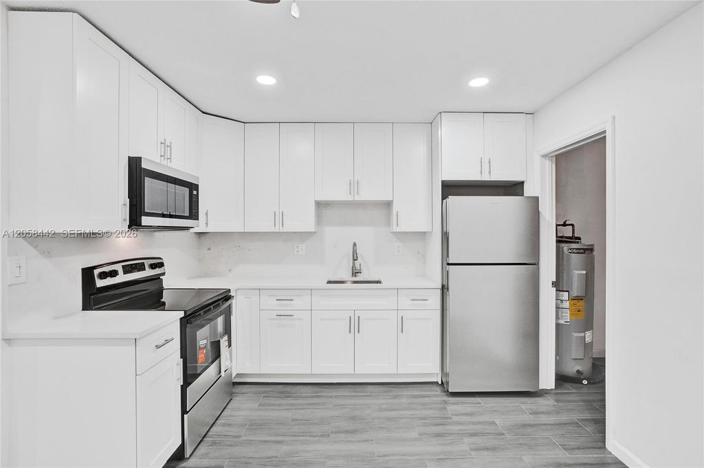 5900 NW 19th Street A, Sunrise, FL 33313