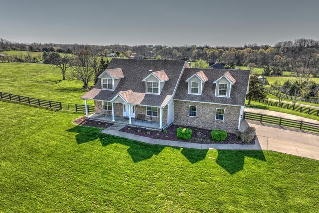 1105 Locust Fork Road, Stamping Ground, KY 40379