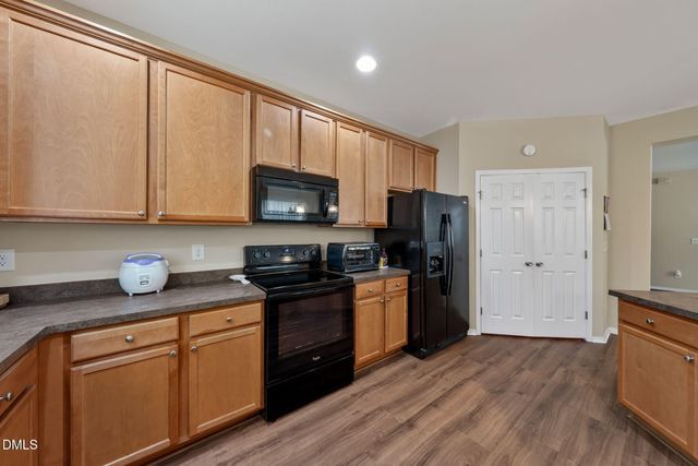 1903 Whirlaway Court, Cary, NC 27519