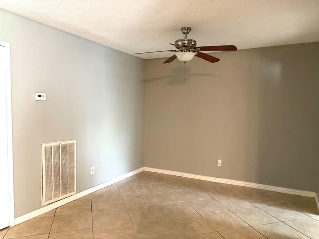 3118 Shawnee Drive, Sugar Land, TX 77479