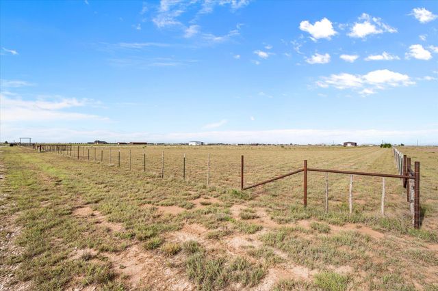 767 N Sandhill Road, New Home, TX 79383