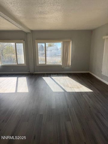 241 Harmony Lane, Sun Valley, NV 89433