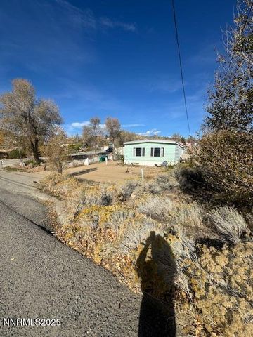 241 Harmony Lane, Sun Valley, NV 89433