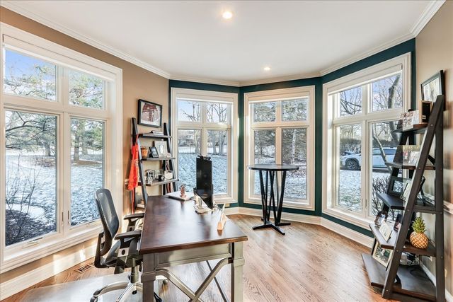 27022 W Coventry Court, Lake Barrington, IL 60010