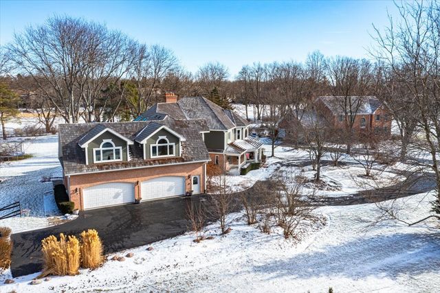 27022 W Coventry Court, Lake Barrington, IL 60010