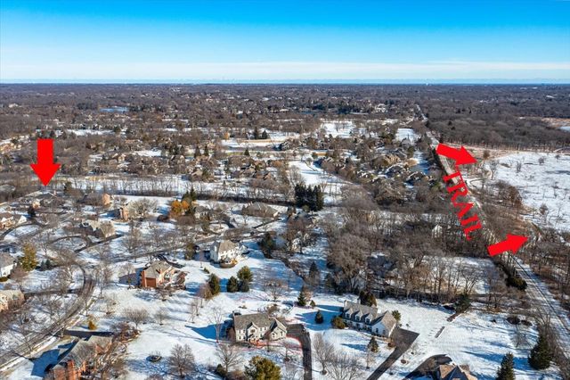 27022 W Coventry Court, Lake Barrington, IL 60010