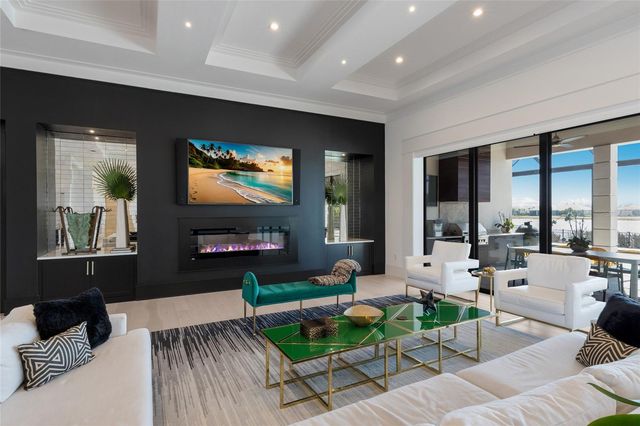 8428 LINDRICK LANE, Bradenton, FL 34202