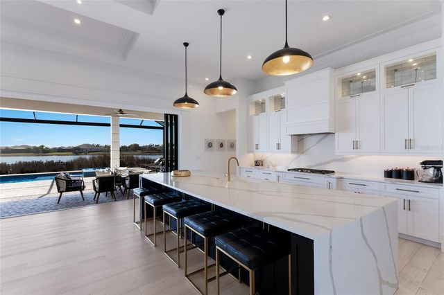 8428 LINDRICK LANE, Bradenton, FL 34202