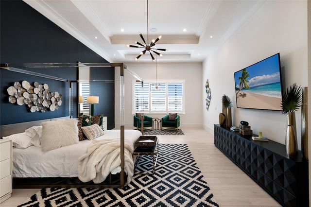 8428 LINDRICK LANE, Bradenton, FL 34202