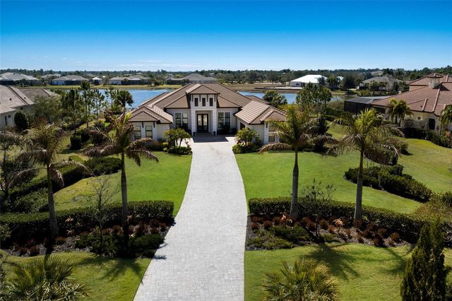 8428 LINDRICK LANE, Bradenton, FL 34202