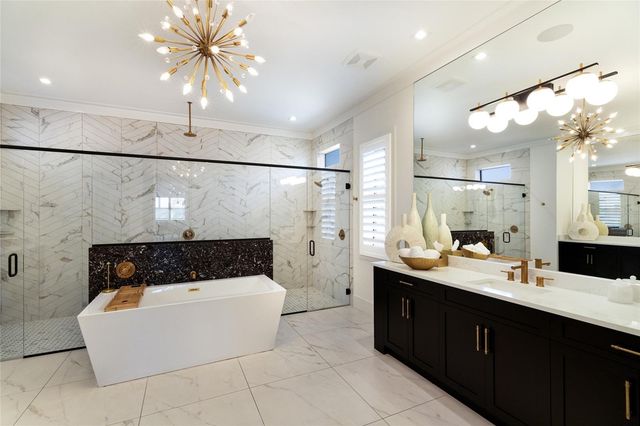 8428 LINDRICK LANE, Bradenton, FL 34202