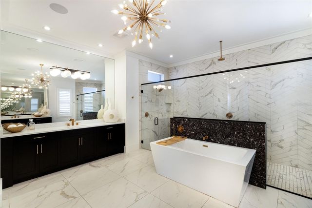 8428 LINDRICK LANE, Bradenton, FL 34202