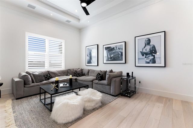 8428 LINDRICK LANE, Bradenton, FL 34202