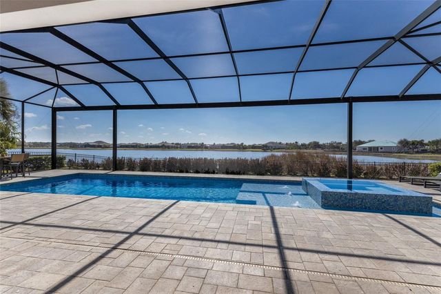 8428 LINDRICK LANE, Bradenton, FL 34202