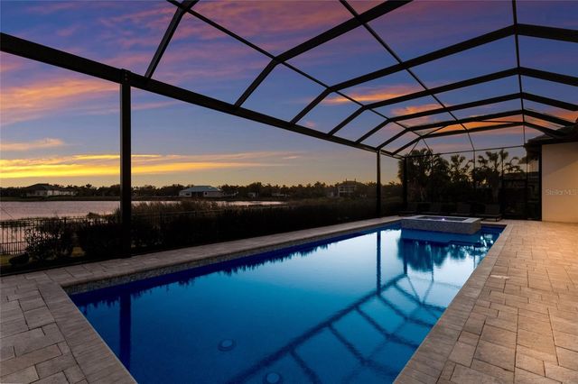 8428 LINDRICK LANE, Bradenton, FL 34202