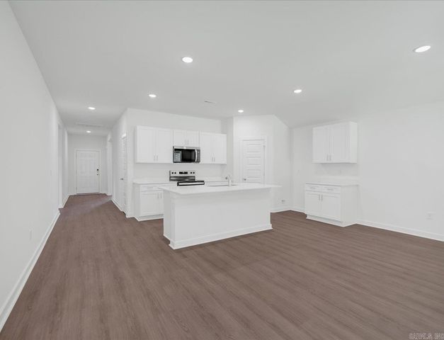 40 Wolfsbridge Loop, Cabot, AR 72023