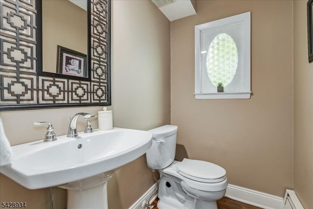 63 Skylark Rd, Springfield Twp., NJ 07081