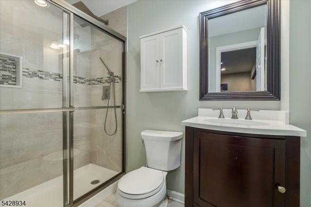 63 Skylark Rd, Springfield Twp., NJ 07081