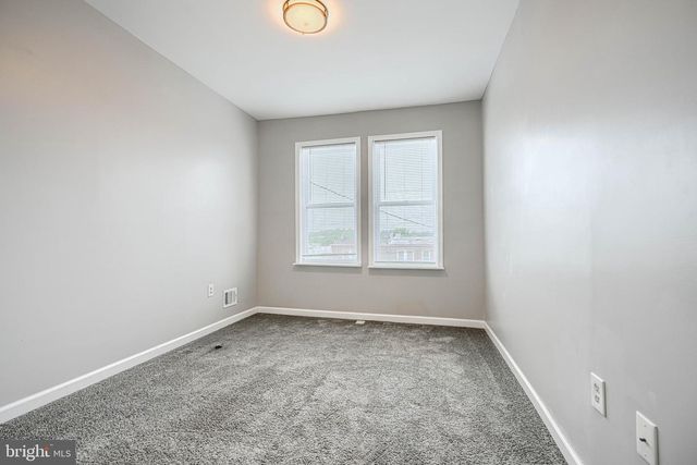 1702 E 32ND ST, Baltimore, MD 21218