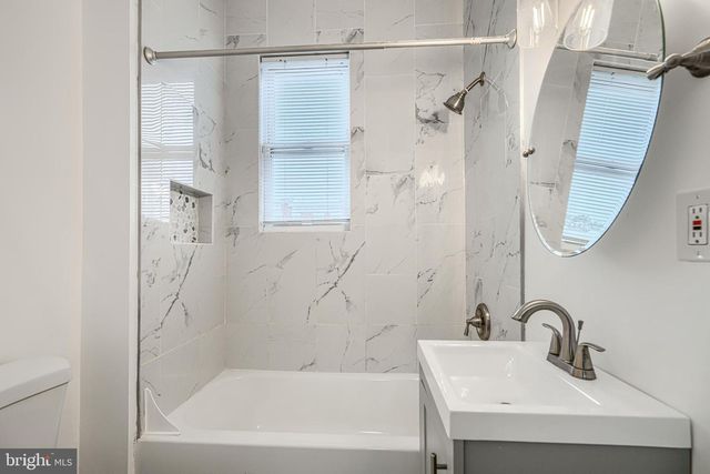 1702 E 32ND ST, Baltimore, MD 21218