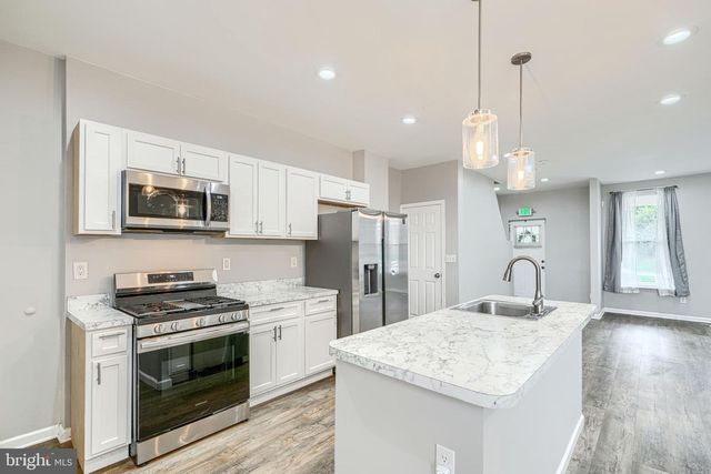 1702 E 32ND ST, Baltimore, MD 21218