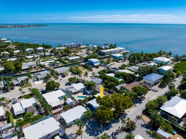 970 95Th Street Ocean, Marathon, FL 33050