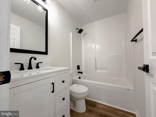 21096 LIZSON CT, California, MD 20619