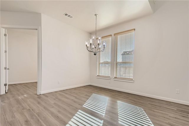 4504 Post LOOP, Round Rock, TX 78628