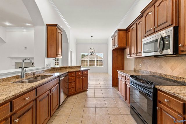 206 Bob G Hughes Blvd, Harvest, AL 35749