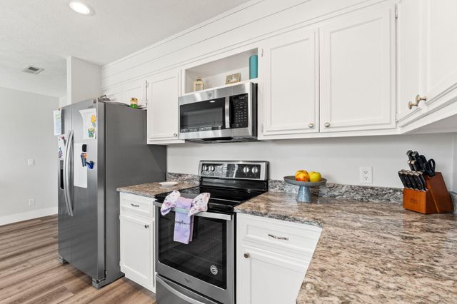 4415 Baywood Drive, Lynn Haven, FL 32444