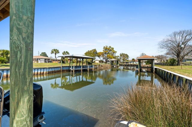 4415 Baywood Drive, Lynn Haven, FL 32444