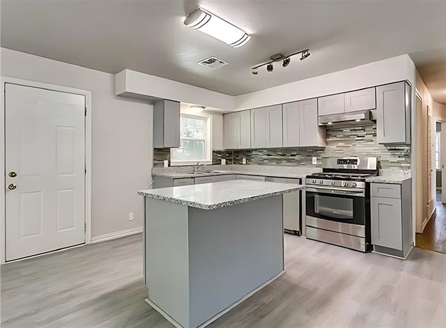3821 Bonnie Drive, Fort Worth, TX 76116