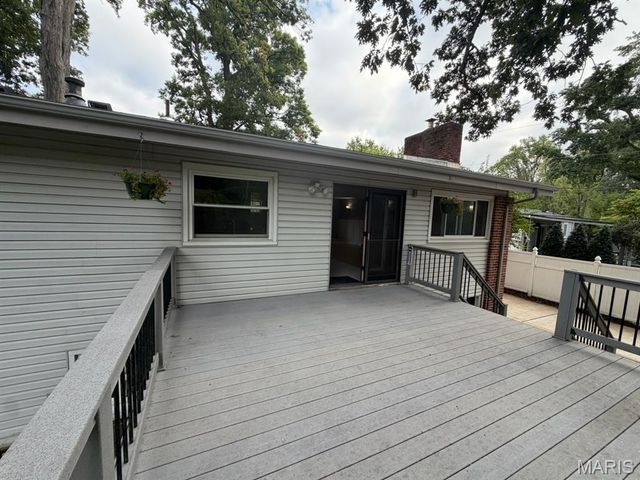 12264 Belwyn Drive, Maryland Heights, MO 63146