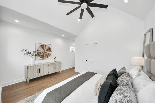 5029 Broom Street C, Houston, TX 77091