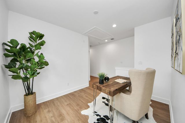 5029 Broom Street C, Houston, TX 77091