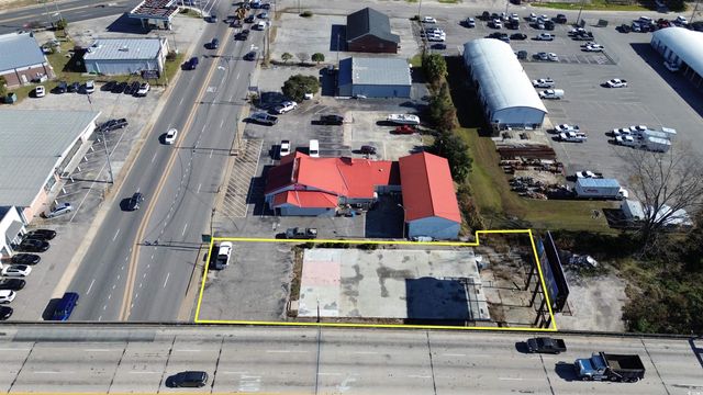 1613 4th Ave., Conway, SC 29526