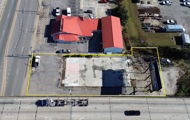 1613 4th Ave., Conway, SC 29526