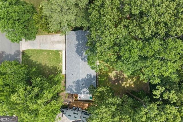 1723 Fernleaf Circle NW, Atlanta, GA 30318