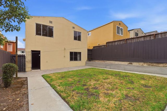 1033 Skyline Drive, Daly City, CA 94015