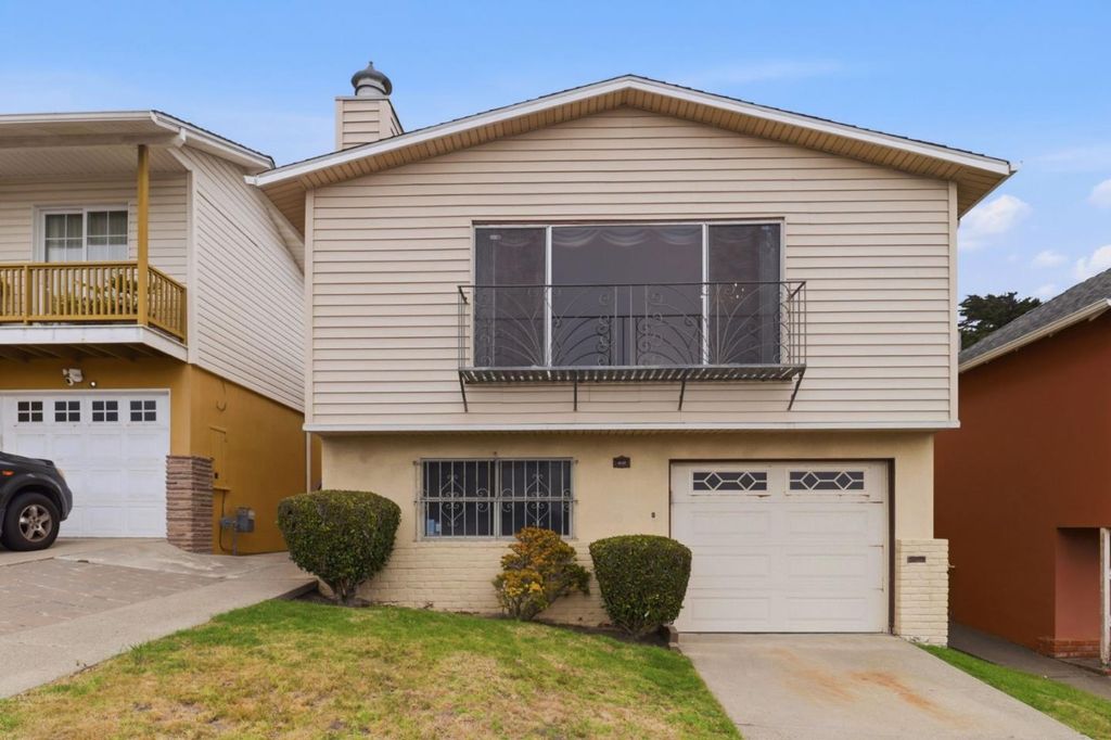 1033 Skyline Drive, Daly City, CA 94015