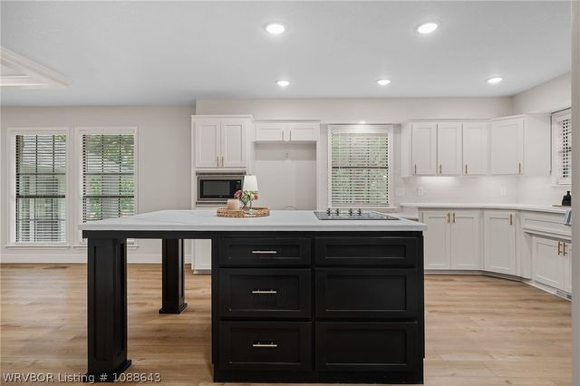 2904 Cedar Valley Drive, Greenwood, AR 72936