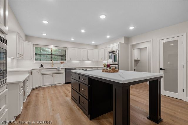 2904 Cedar Valley Drive, Greenwood, AR 72936