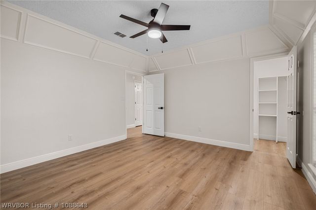 2904 Cedar Valley Drive, Greenwood, AR 72936
