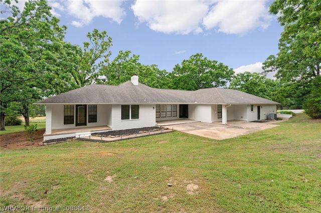 2904 Cedar Valley Drive, Greenwood, AR 72936